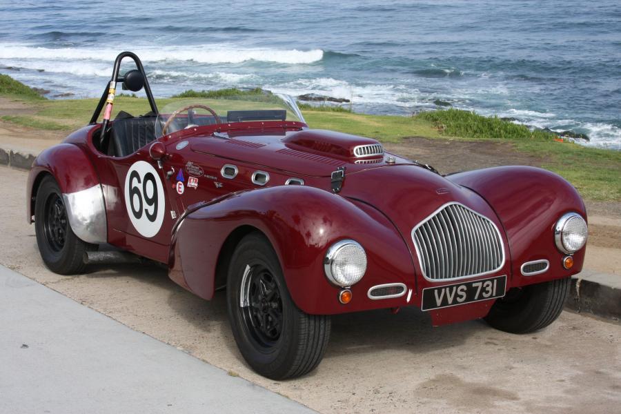  Allard K2 Roadster Race Car 1952 года  (фото 10 из 14)